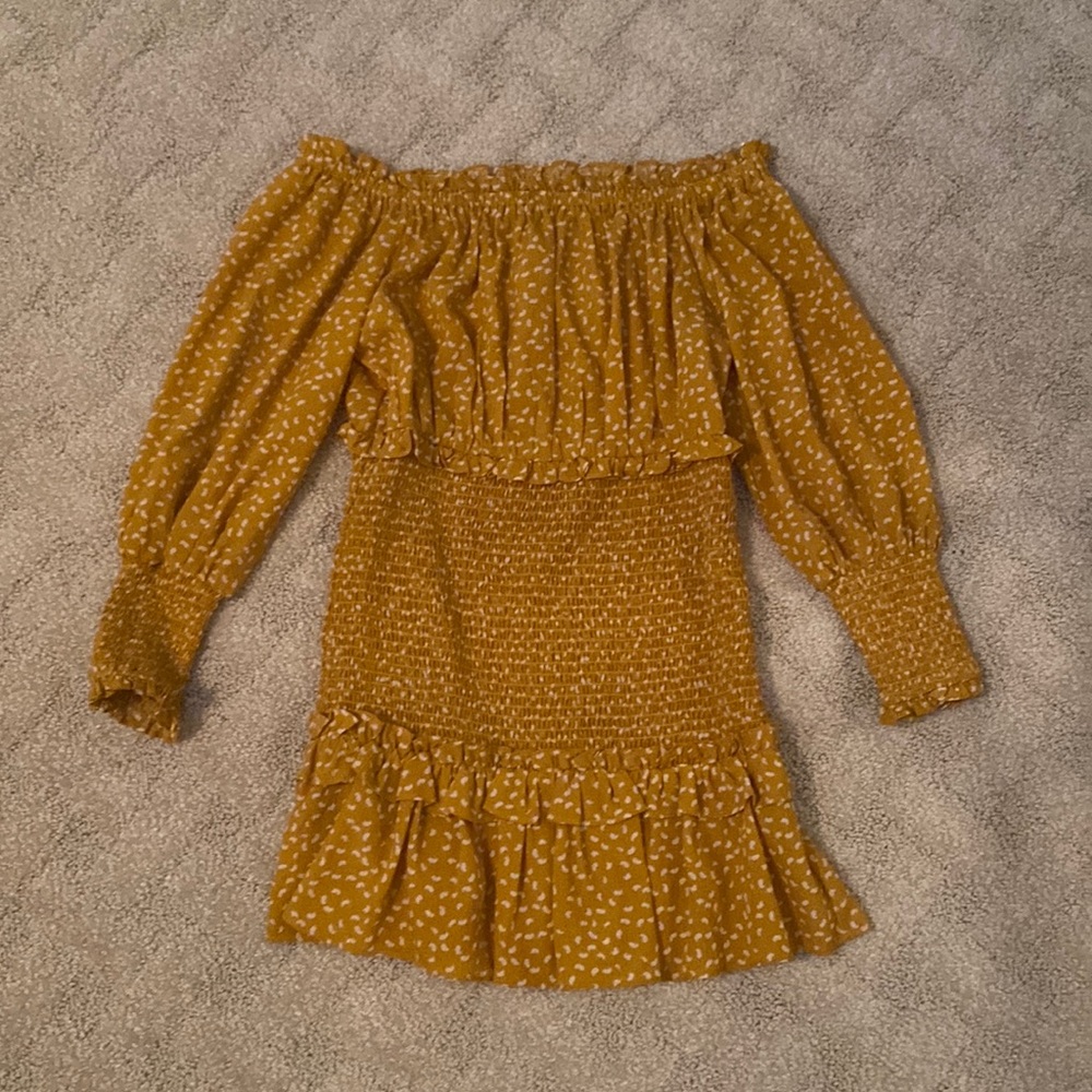 Super cute mustard colored dress